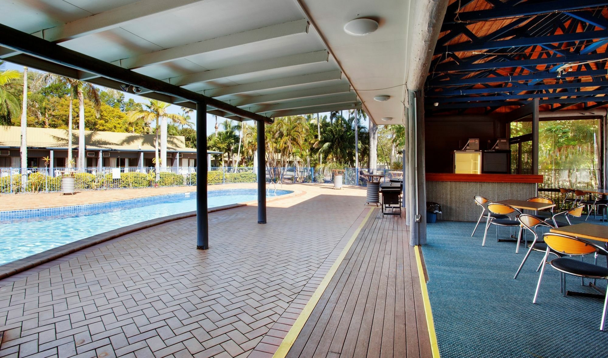 Kondari Hotel Χέρβεϊ Μπέι Εξωτερικό φωτογραφία